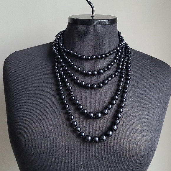 Jacob Jewelry - multi strand black pearl necklace